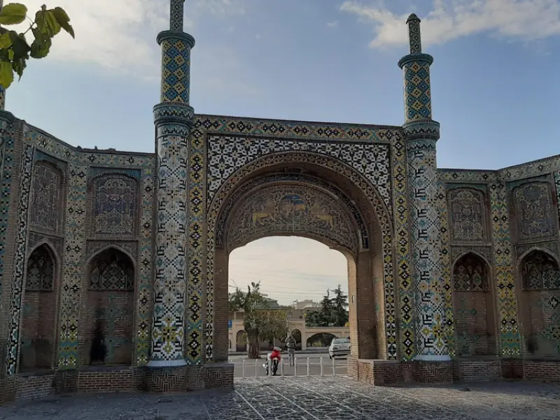 دروازه درب‌کوشک - تصویر 1