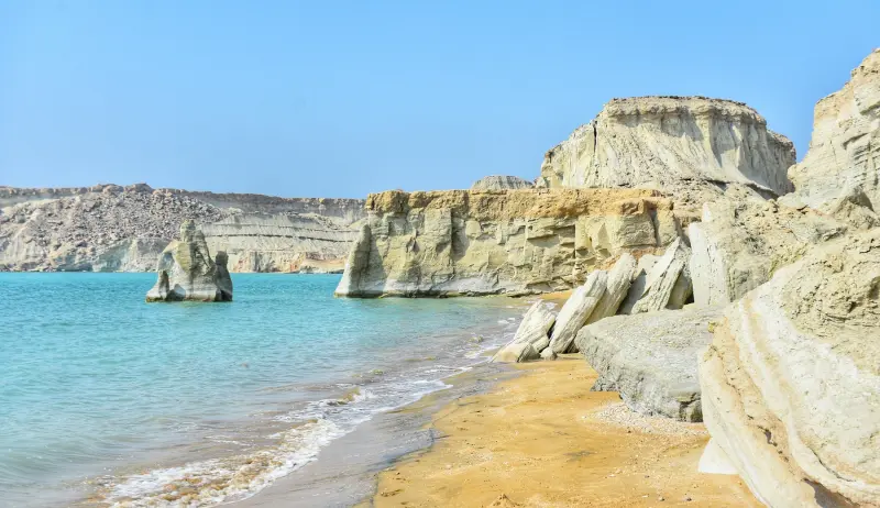ساحل دستیر هرمزگان - تصویر 2