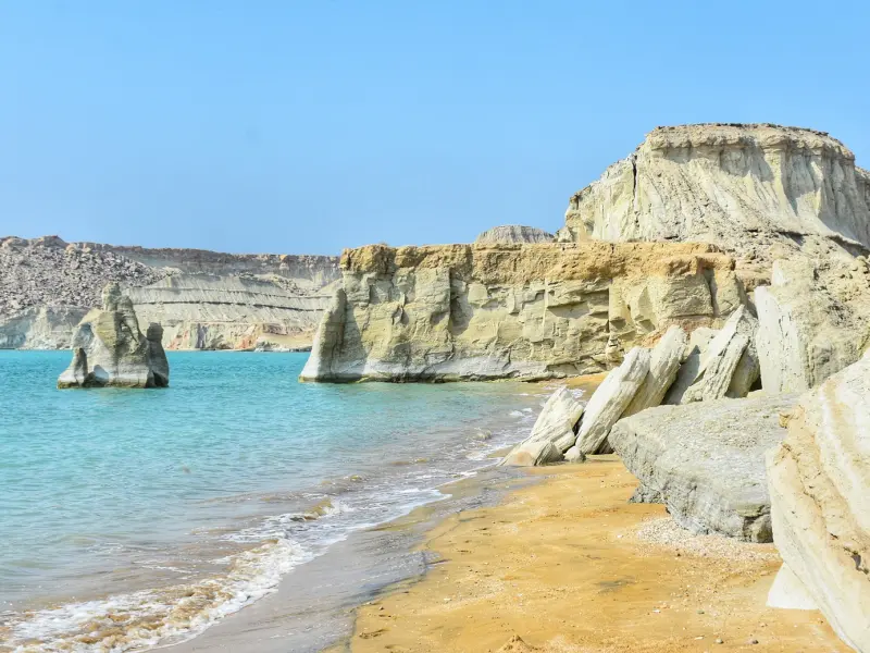 ساحل دستیر هرمزگان - تصویر 2