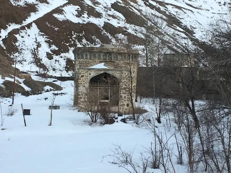 برج آرامگاهی میدانک - تصویر 3