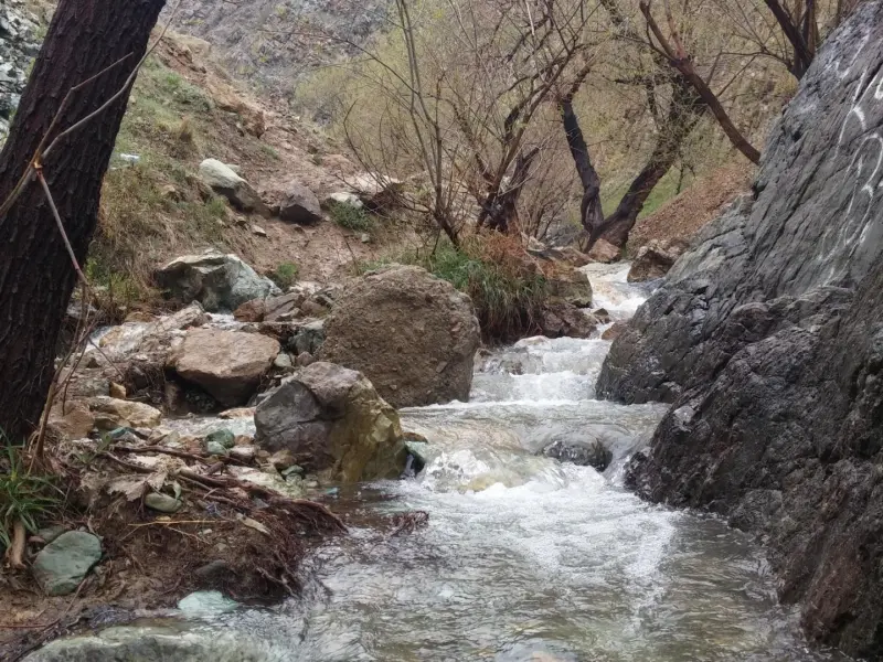 آبشار دره نوسنگ حصارک - تصویر 4