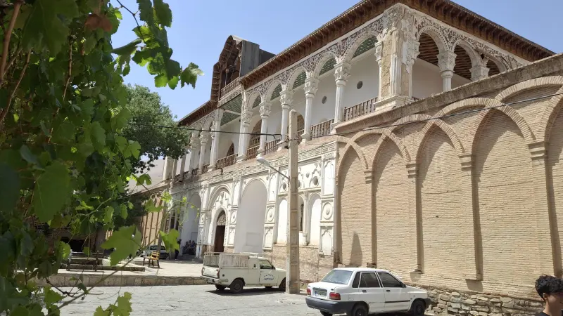 عمارت خسروآباد - تصویر 2