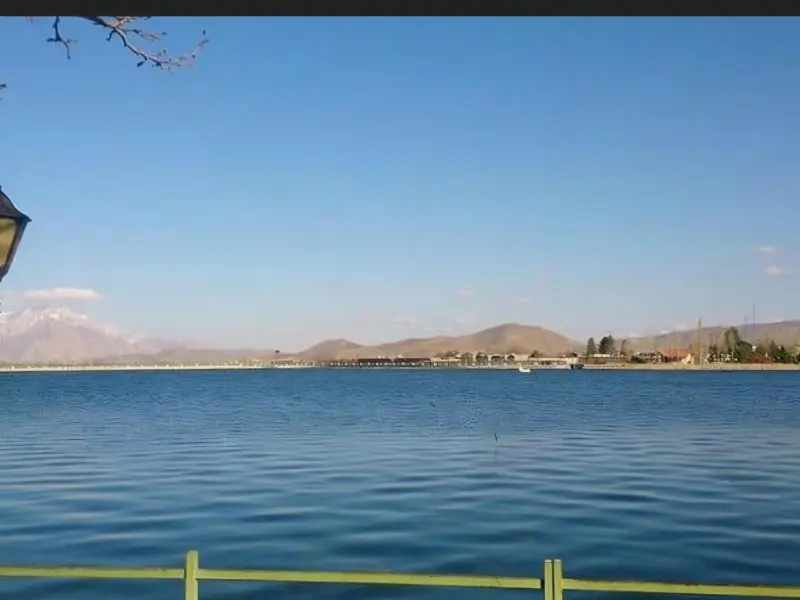 سرآب نیلوفر - تصویر 1