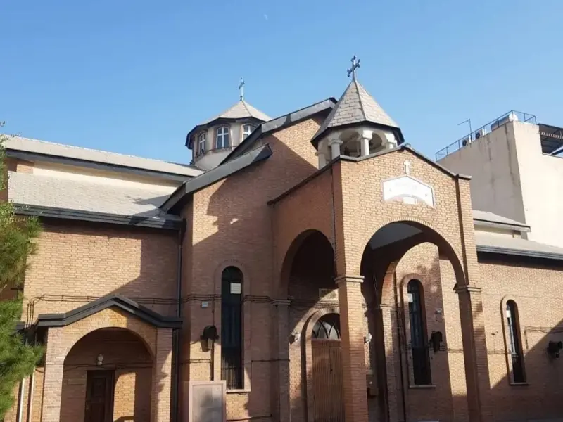 کلیسای تارگمانچاتس مقدس - تصویر 1