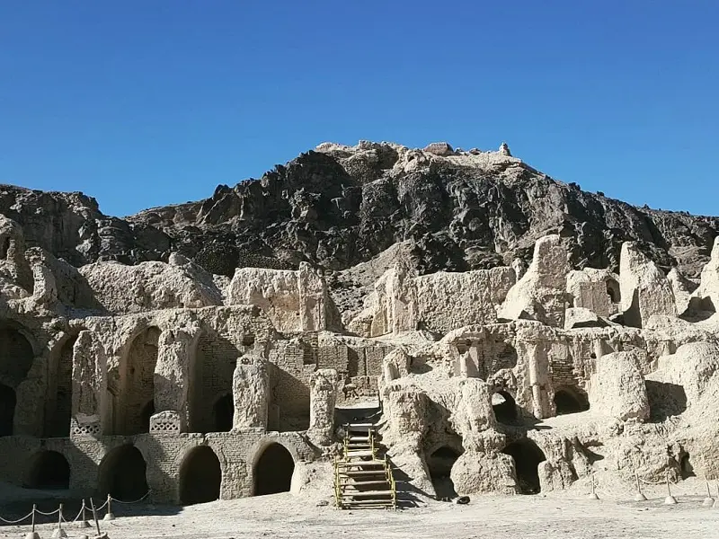 کوه خواجه - تصویر 1