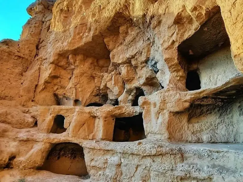 غار هنامه