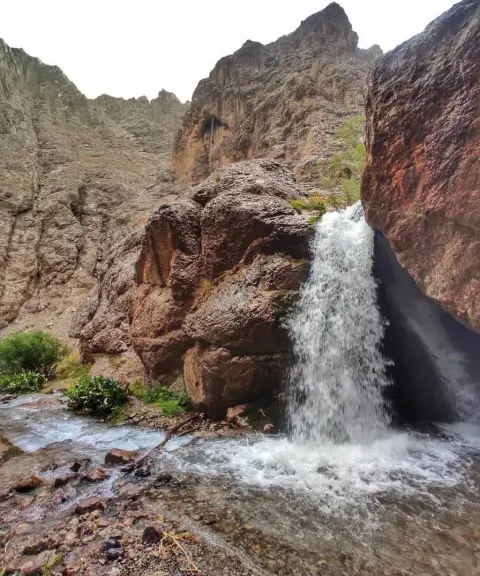 آبشار آبنیک، تهران