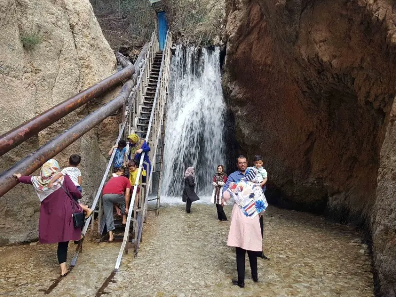 آبشار یاسوج - تصویر 1