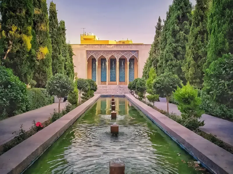 آرامگاه صائب تبریزی - تصویر 3