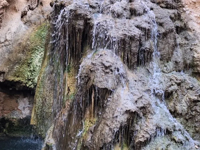 چشمه آبگرم ماخو - تصویر 2