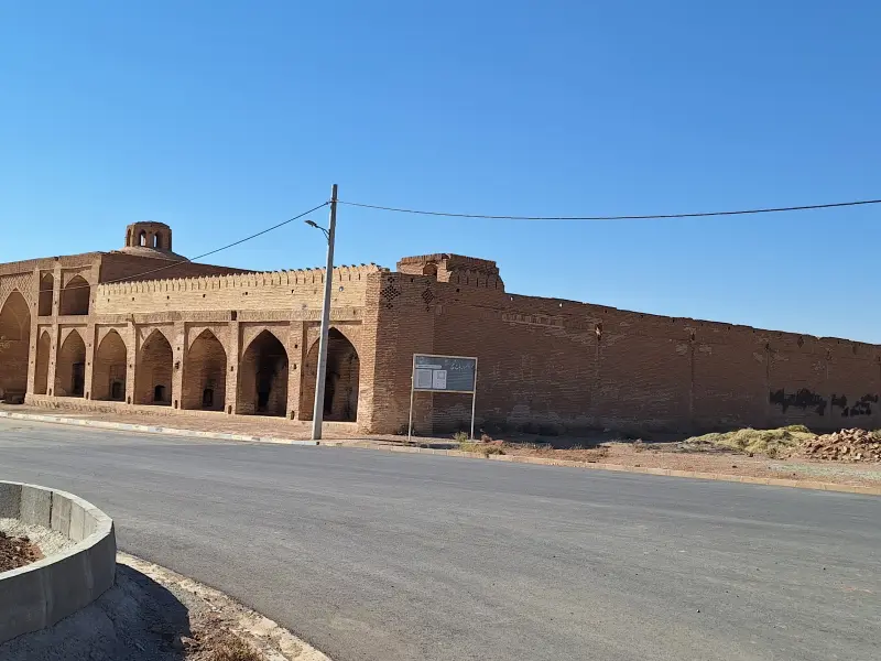 کاروانسرای باغ شیخ - تصویر 1