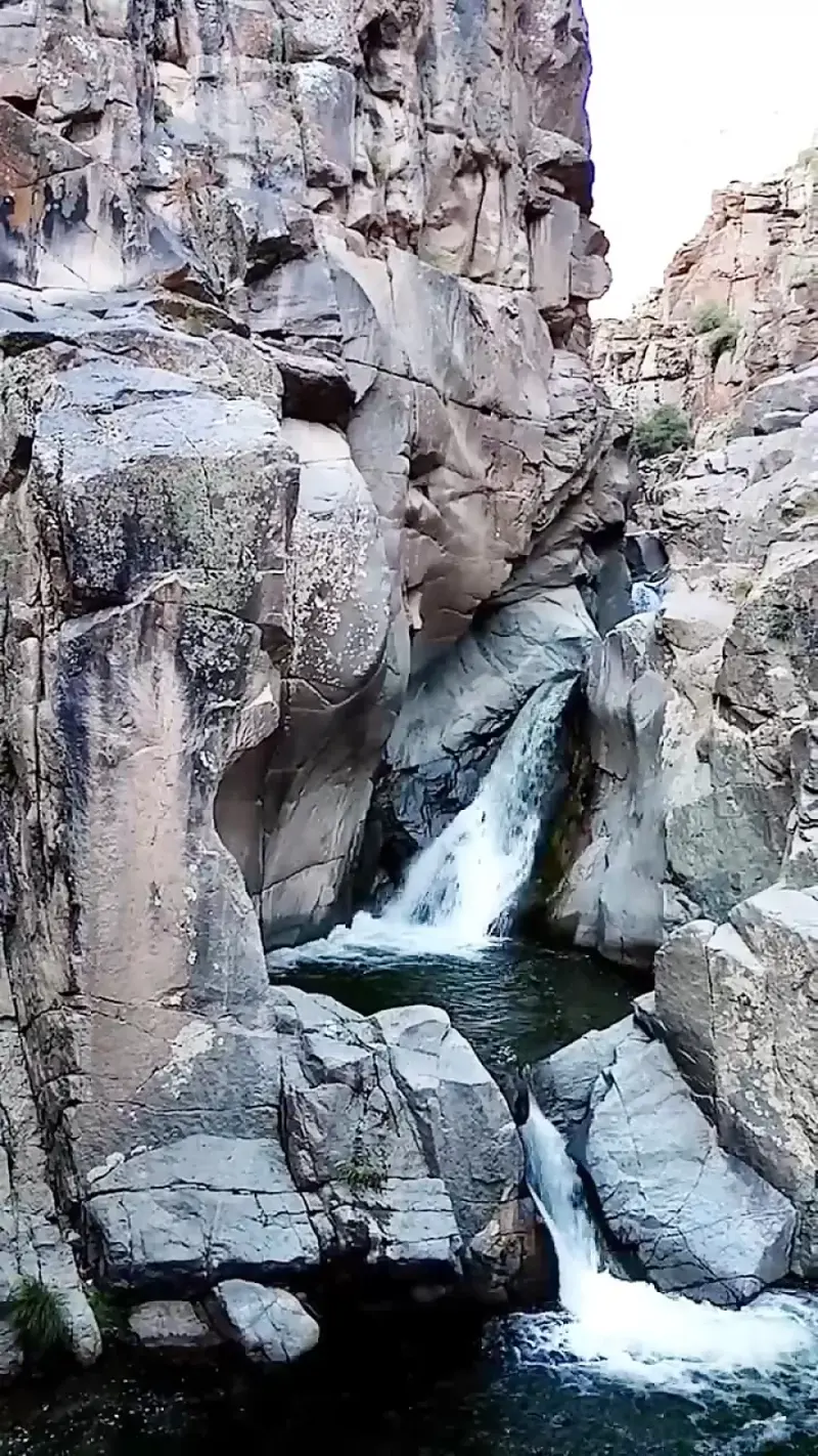 آبشار شرشر میراکی - تصویر 4