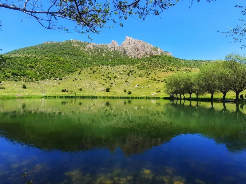 آبگیر قارقچال