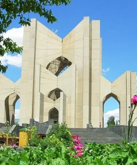 گورستان سرخاب، آذربایجان شرقی
