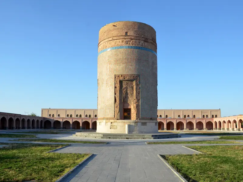مقبره شیخ حیدر - تصویر 1