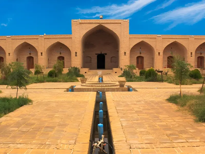 کاروانسرای شاه عباسی ده‌نمک - تصویر 1