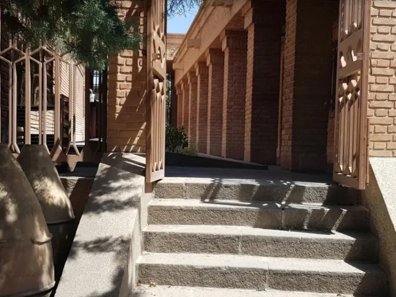 خانه اشرف الملوک نبئی وند - تصویر 1