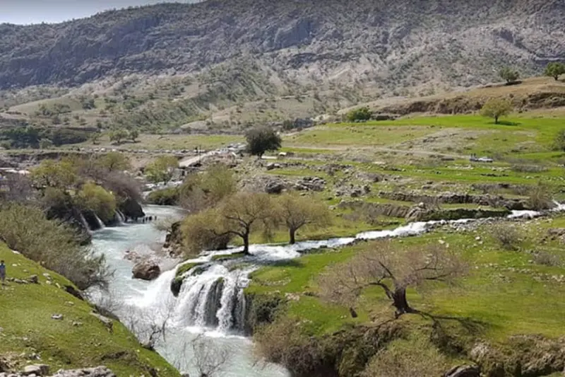آبشارهای آرپناه لالی - تصویر 1