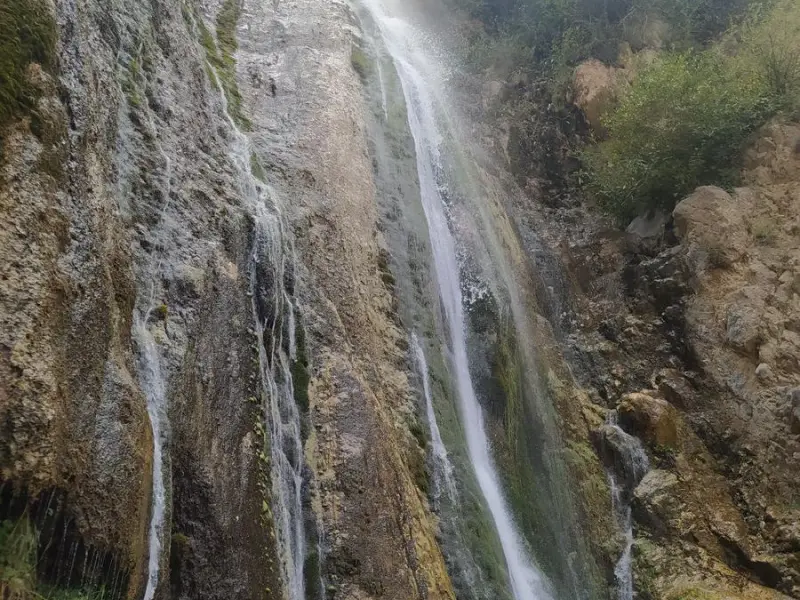 آبشار شمس آباد - تصویر 1