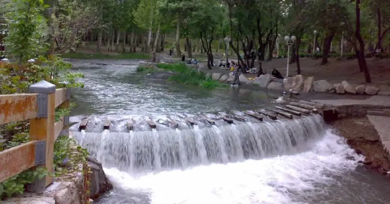 پارک وکیل‌آباد - تصویر 1