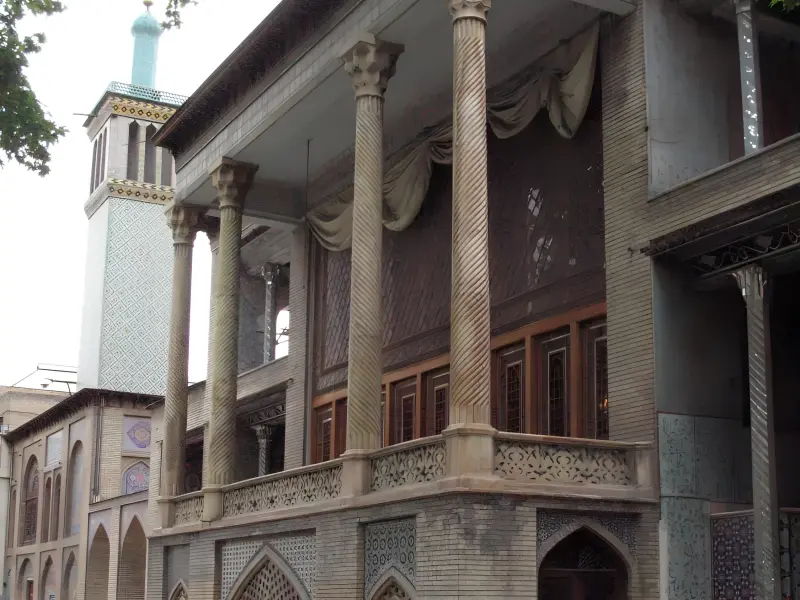 عمارت بادگیر