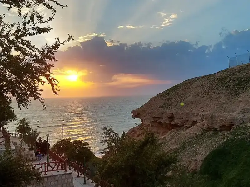 ساحل ریشهر - تصویر 4