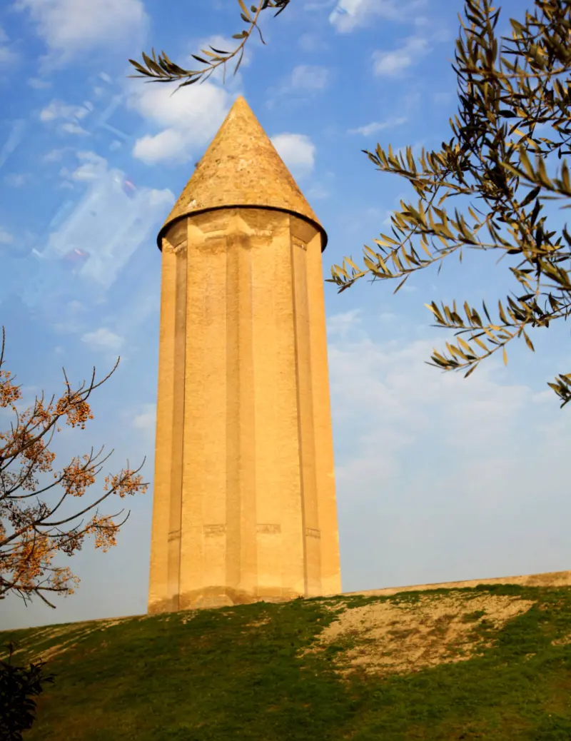 برج گنبد قابوس - تصویر 5