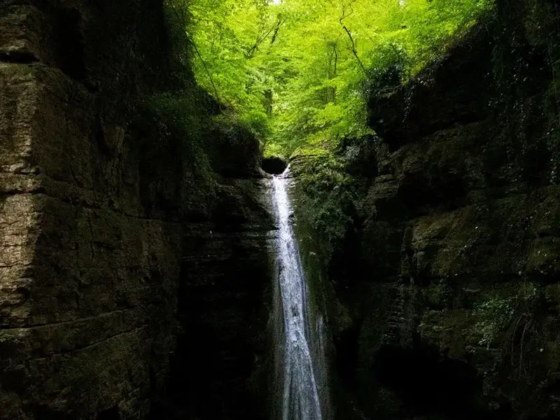 آبشار سنگ‌نو - تصویر 1
