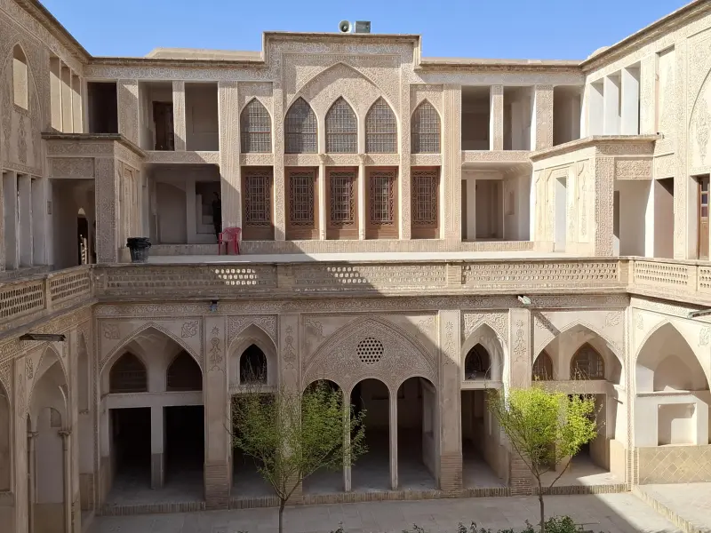 خانه عباسیان - تصویر 2
