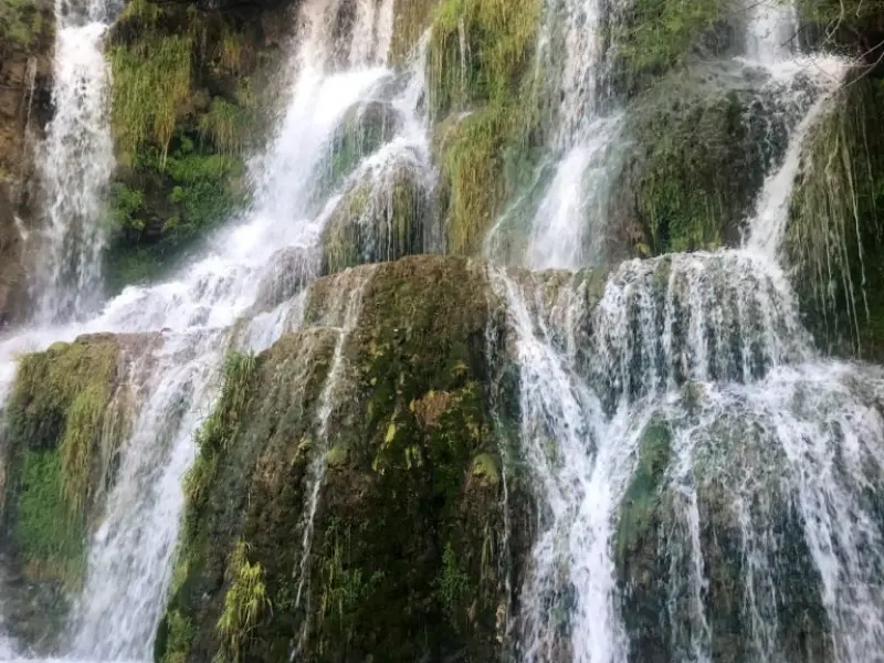 آبشار نیاسر