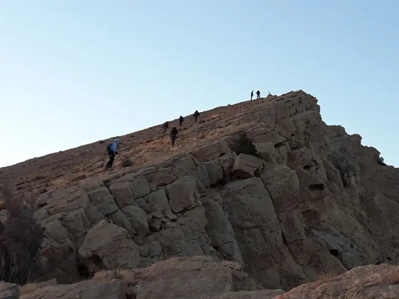 قله تشگر - تصویر 1