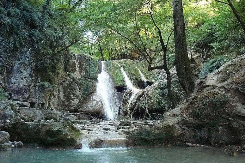 آبشار کفتر خانه - تصویر 2