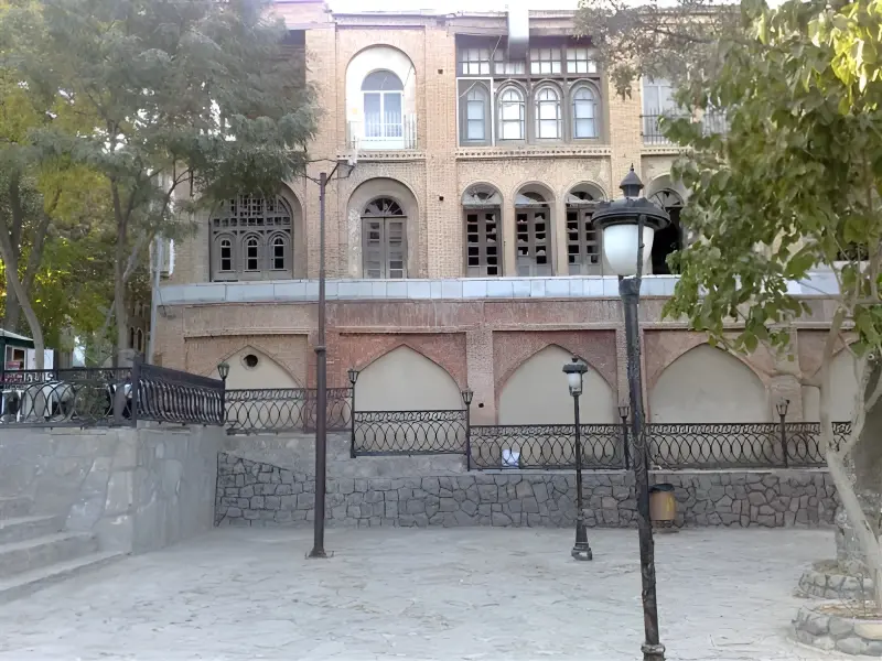 عمارت وکیل الملک - تصویر 2