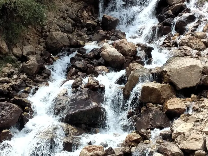 آبشار پشندگان - تصویر 4