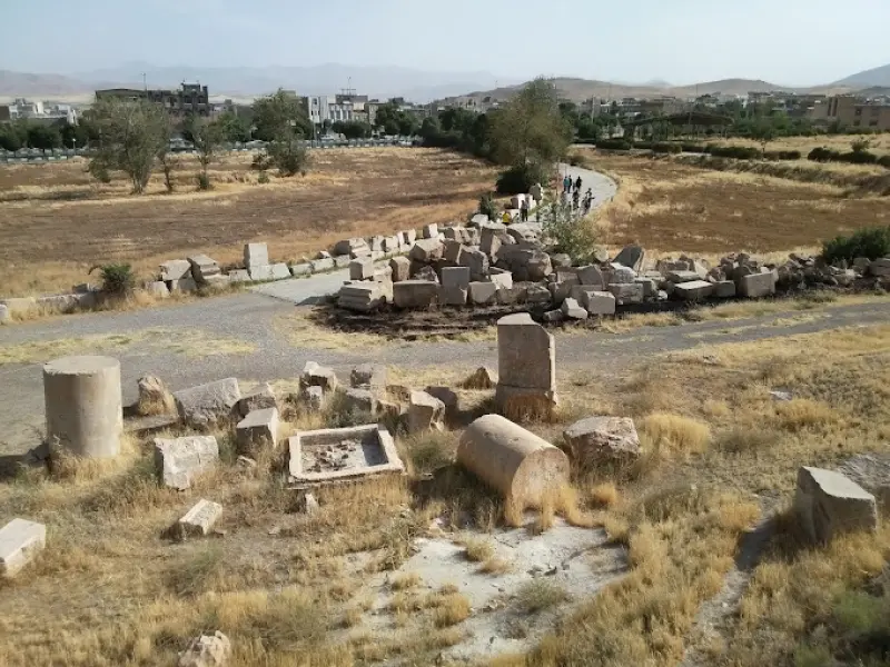 معبد آناهیتا - تصویر 2
