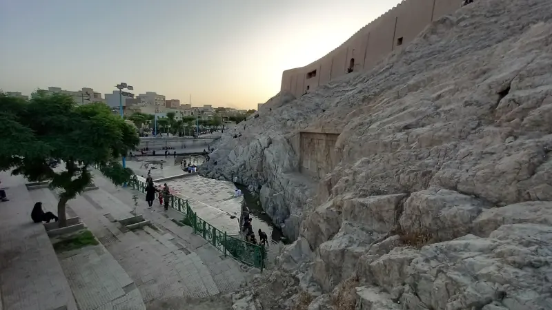 سنگ‌نگاره فتحعلی‌شاه - تصویر 3