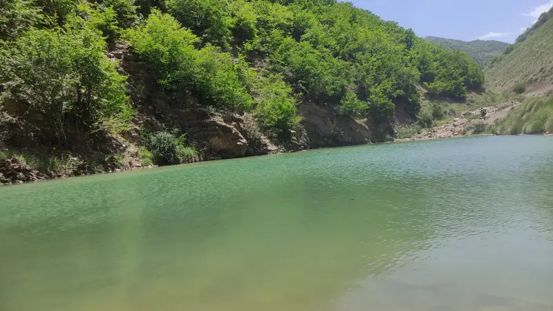 دریاچه دوگل - تصویر 1