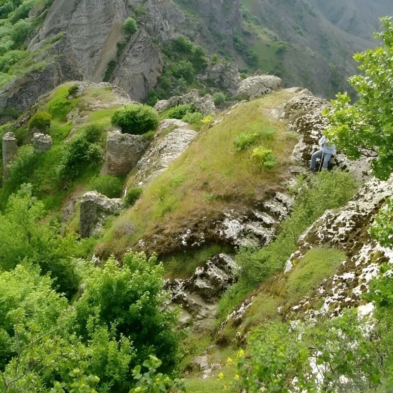 قلعه آوارسین - تصویر 1
