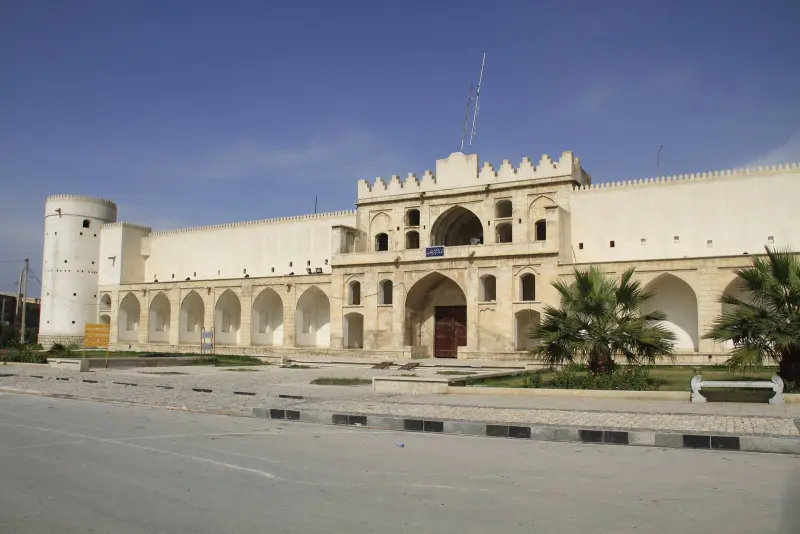 دژ برازجان - تصویر 2