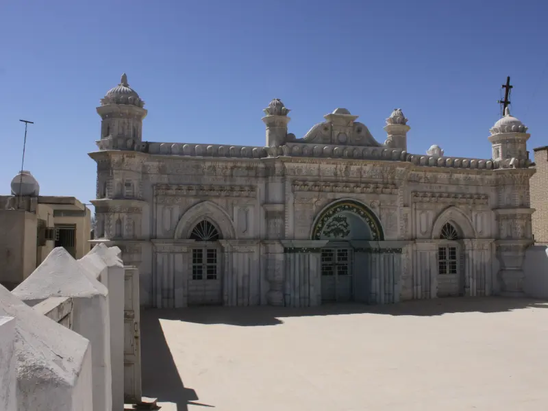 مسجد رنگونی‌ها - تصویر 2