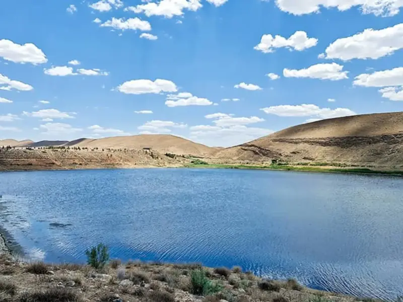 دریاچه بزنگان