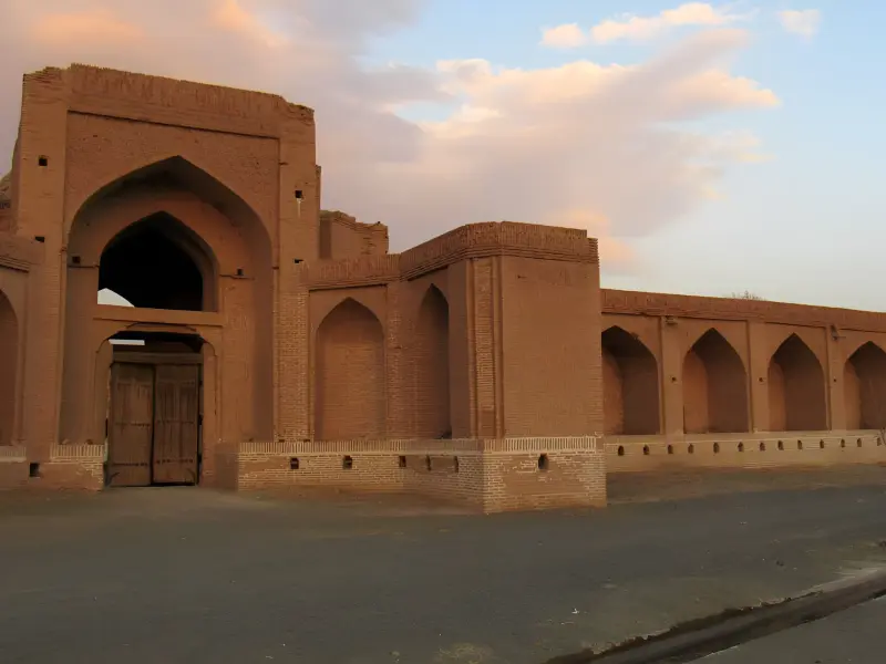کاروانسرای زعفرانیه - تصویر 2
