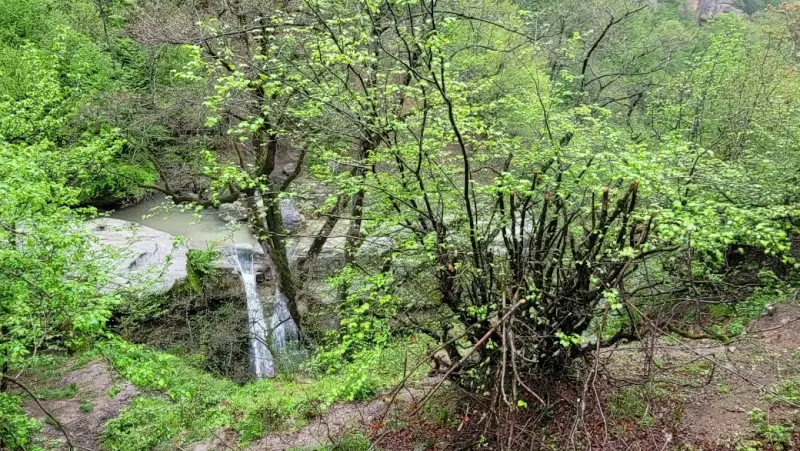 آبشار ساسنگ - تصویر 4