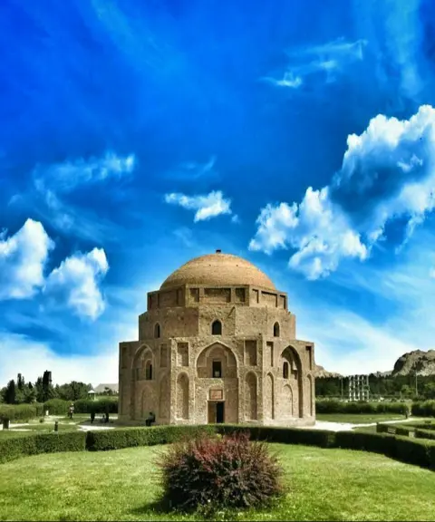 گنبد جبلیه، کرمان