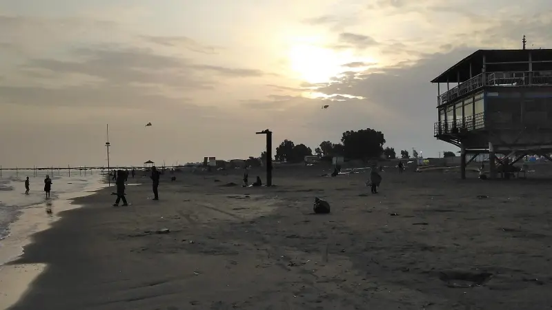 ساحل فرح‌آباد - تصویر 5