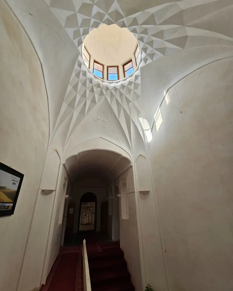باغ و عمارت رحیم آباد - تصویر 23