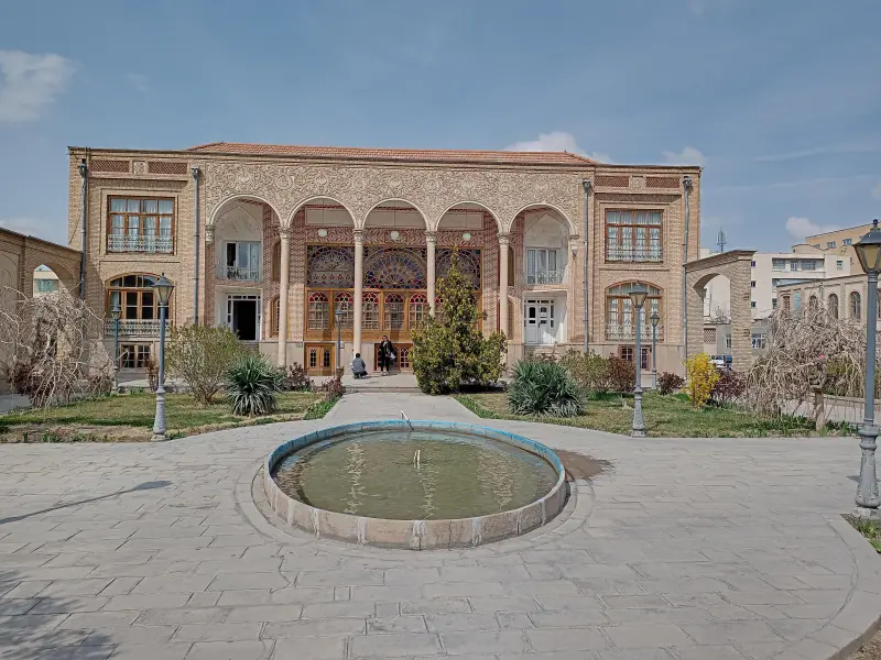 خانه بهنام