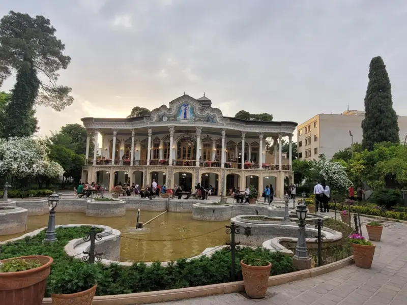 عمارت شاپوری - تصویر 9