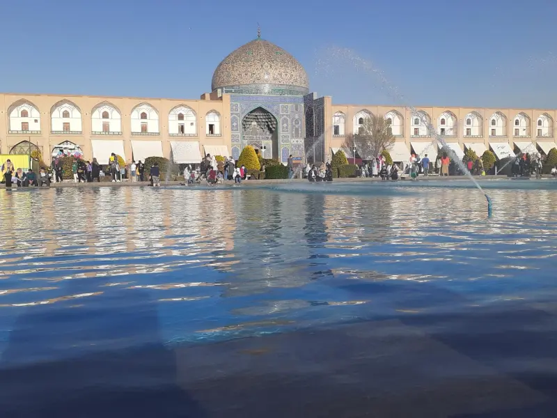 میدان‌ نقش جهان - تصویر 3