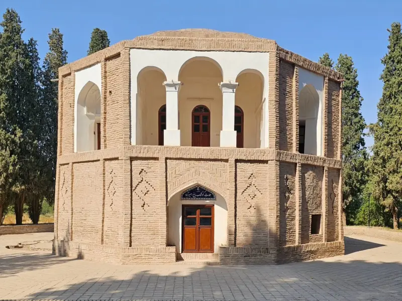 باغ امیرآباد - تصویر 1